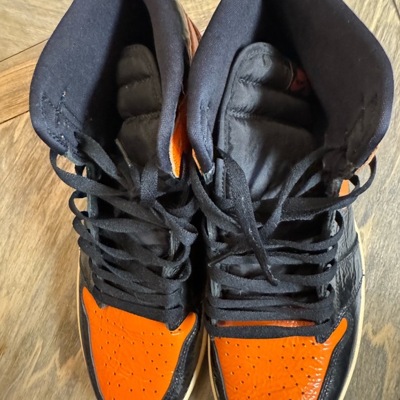 Air Jordan 1 Retro High OG Shattered Backboard 3.0 SBB Size 11 Mint Condition main image 4